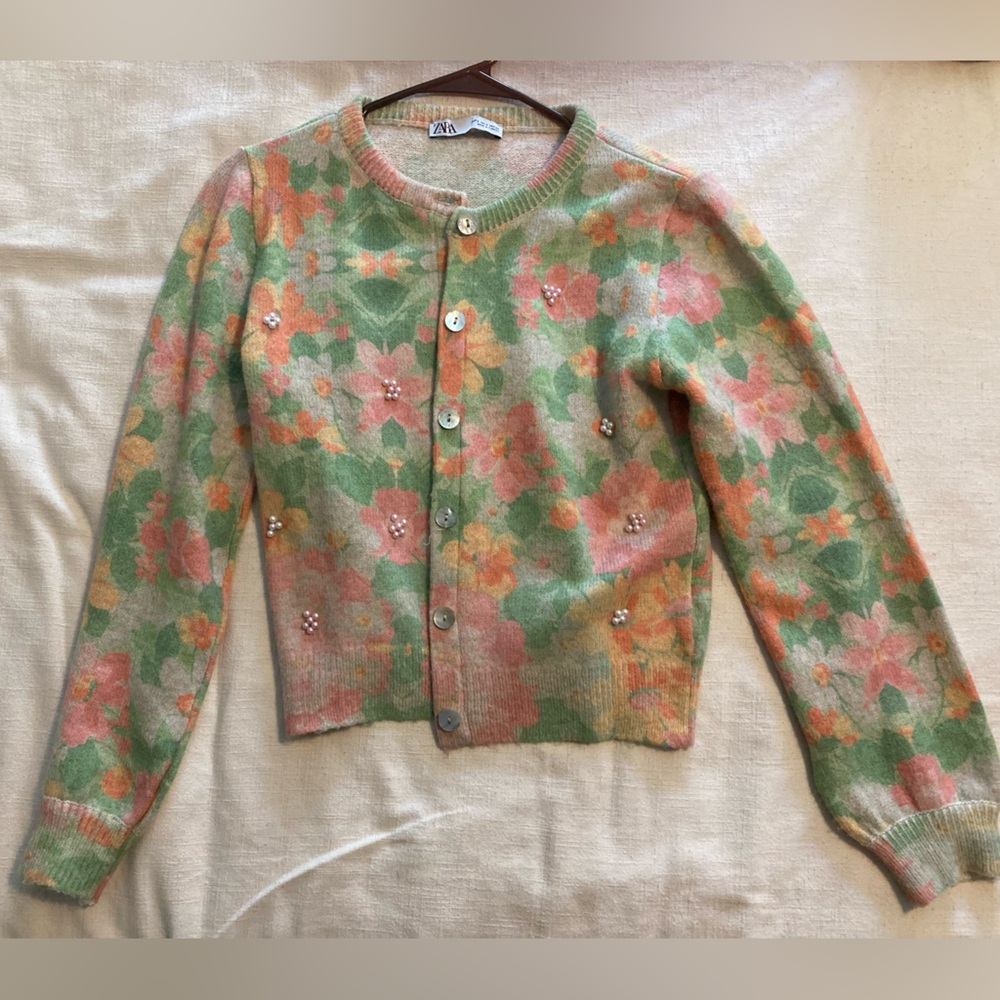 Zara Floral Cadigan - Size Small - Picture 3 of 3
